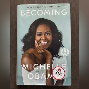 Becoming by Michelle Obama Hardcover
